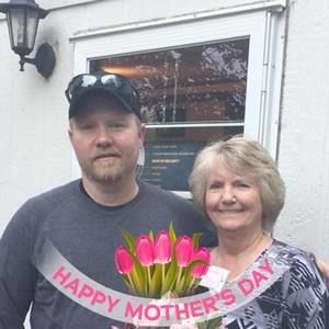 Meet your Posher, Brenda